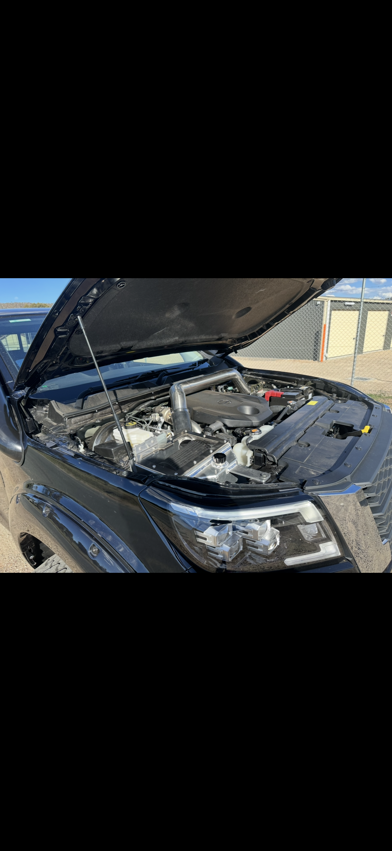 Np300 Twin short entry snorkels an airbox both connected
