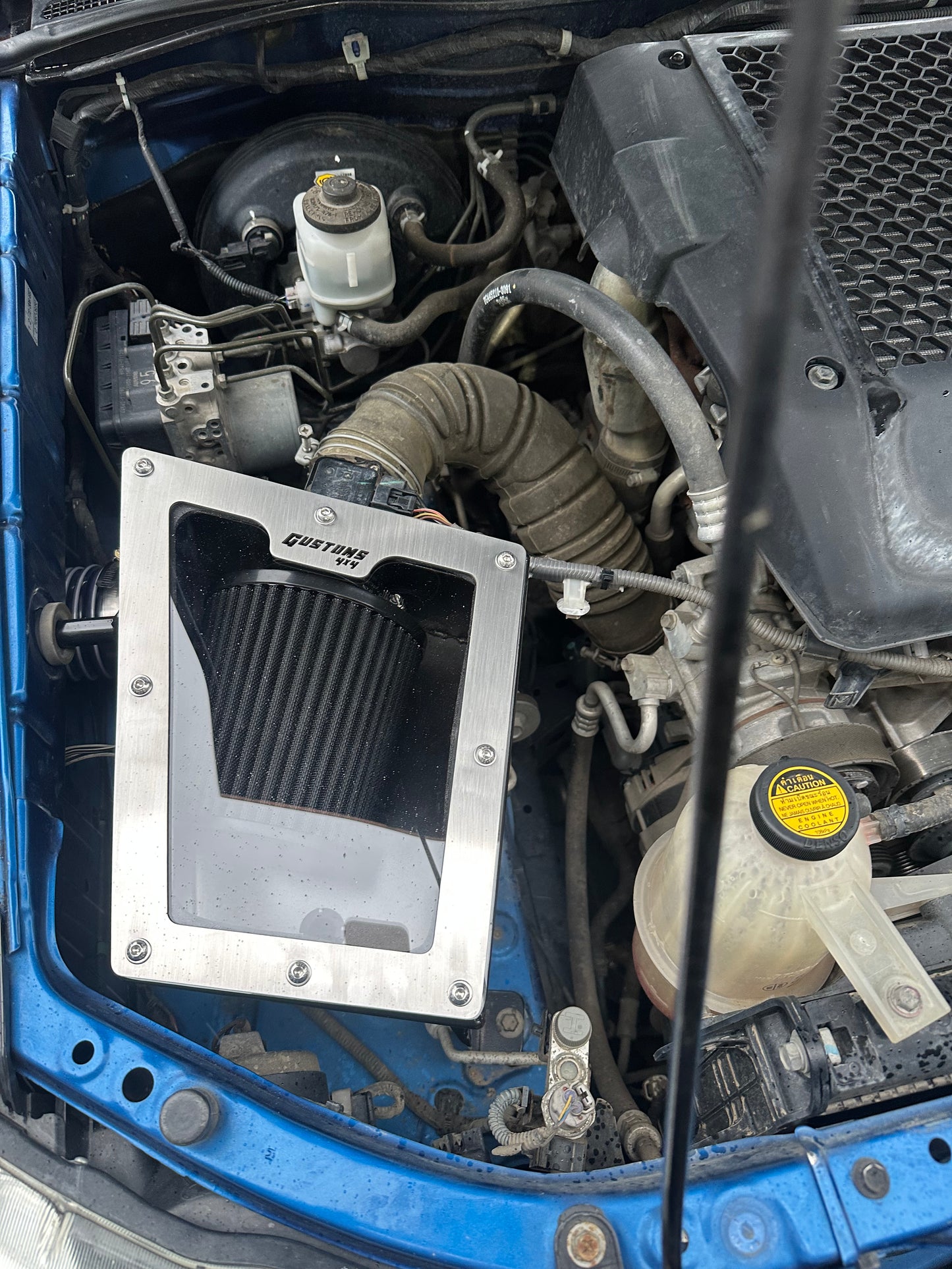 N70 hilux custom airbox