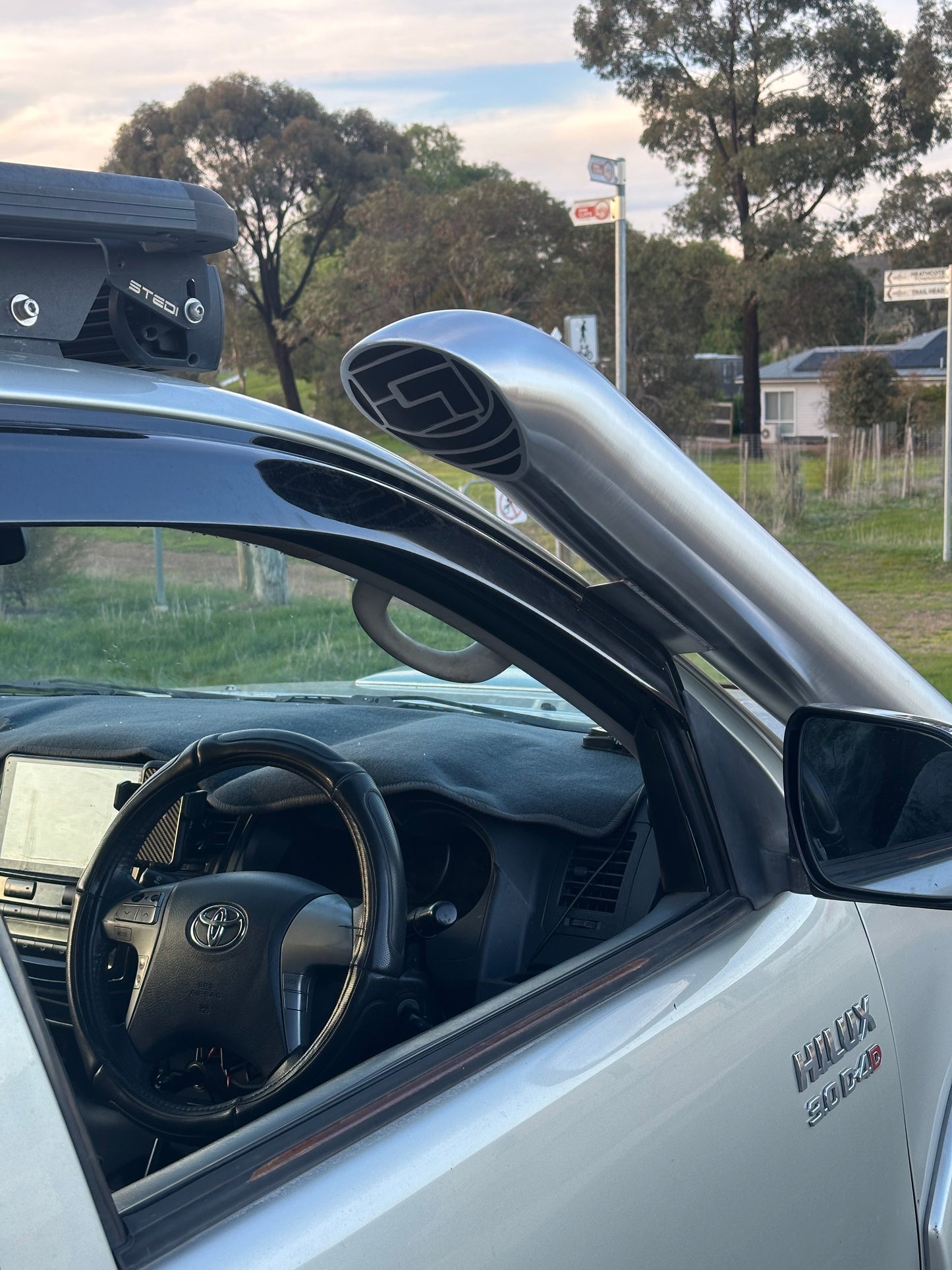 Toyota Hilux n70 short entry 5” low cut stainless steel snorkel
