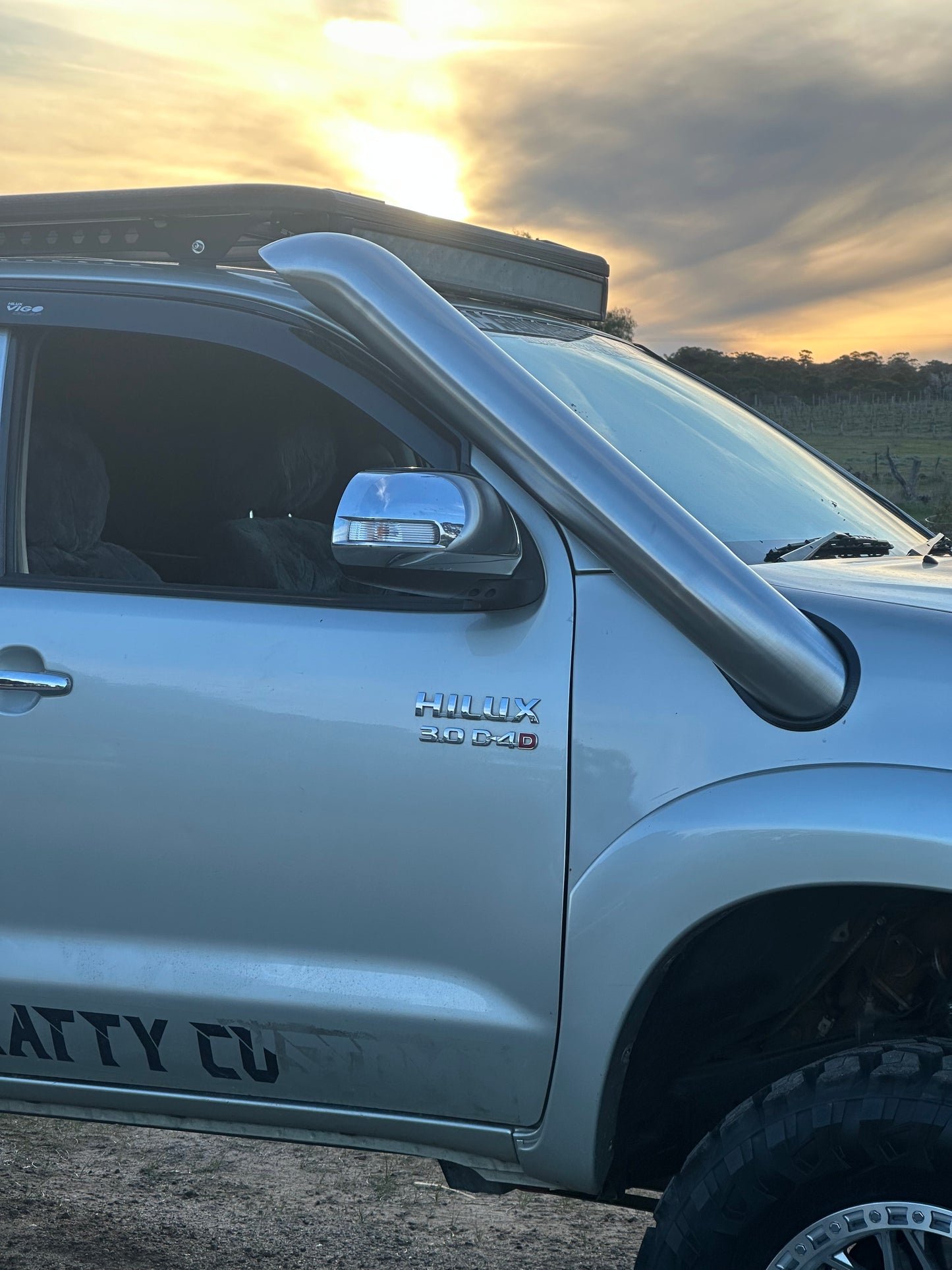 Toyota Hilux n70 short entry 5” low cut stainless steel snorkel