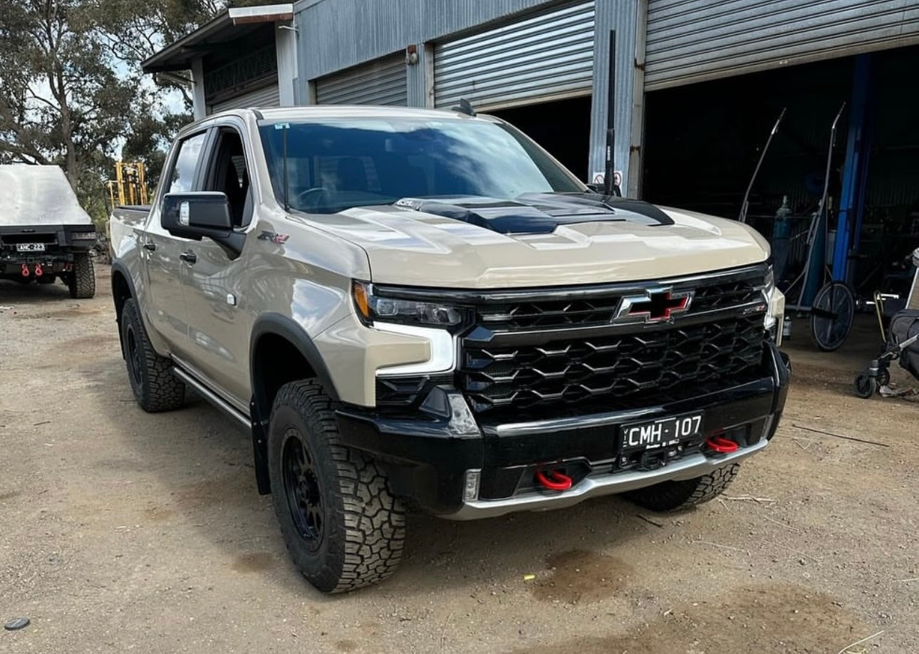 Chevrolet Silverado ZR2/Z71Hidden Winch Cradle