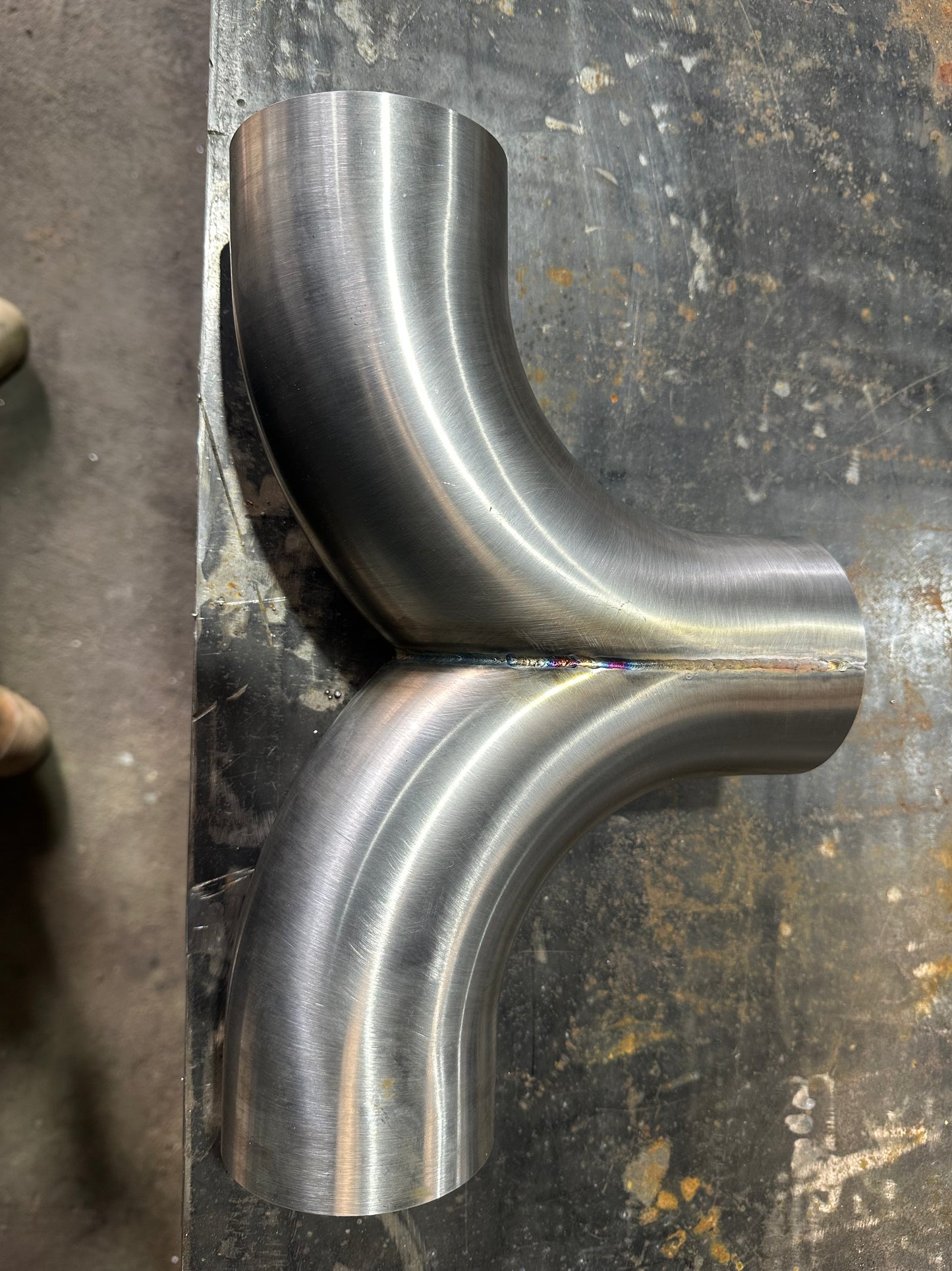 Exhaust Y pipe