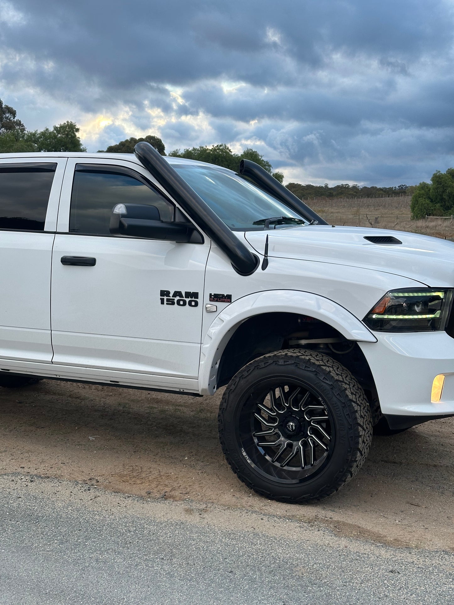 Dodge ds ram duel snorkels an airbox combo both connected